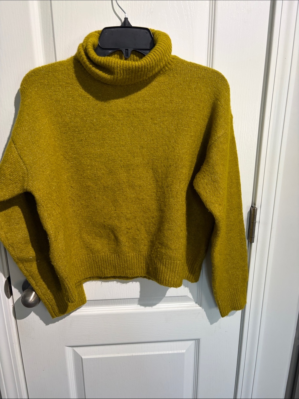 Lili Oinodis Mustard Yellow/green Turtleneck Sweater - Women